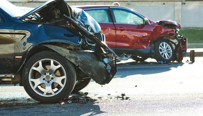 Voiture accidentée couverte par la garantie catastrophe technologique auto GMF