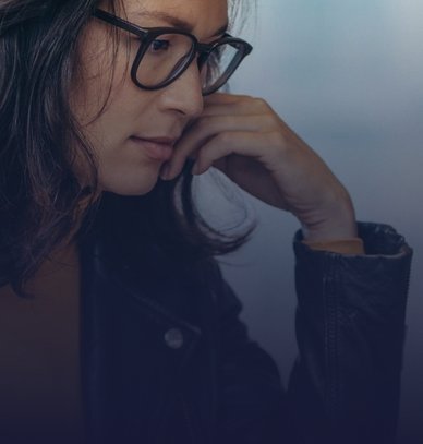 Une assurée GMF effectue une simulation et devis en ligne sur gmf.fr