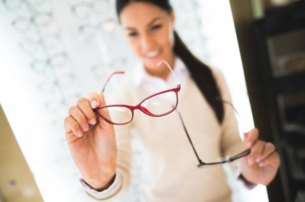 Le remboursement des lunettes examiné à la loupe