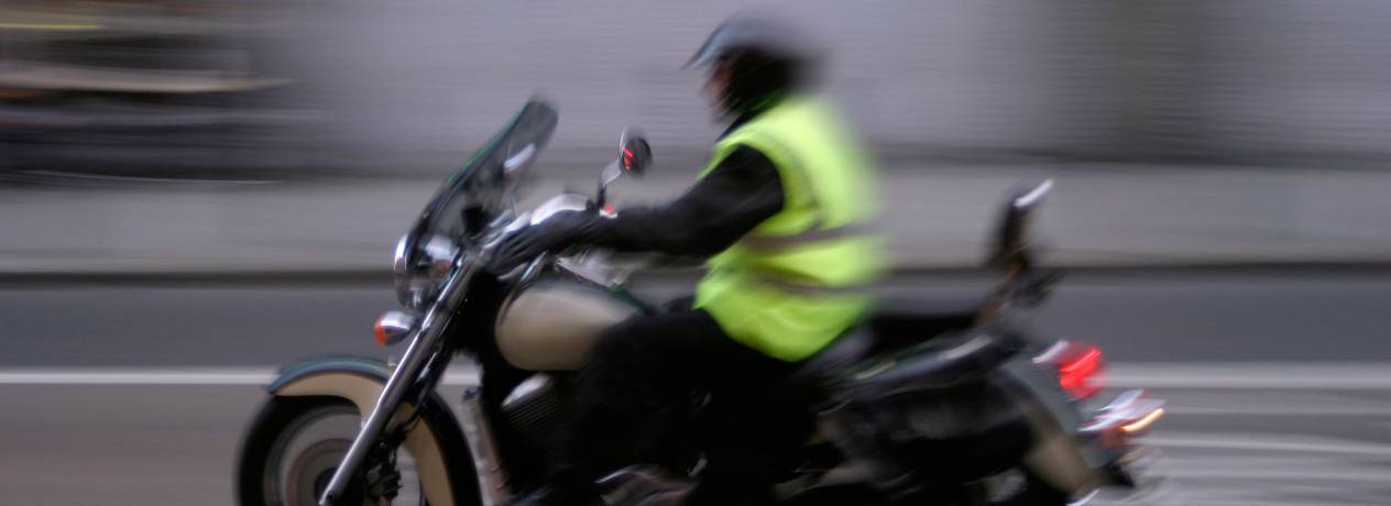 Le Gilet Obligatoire Pour Les Motards Gmf