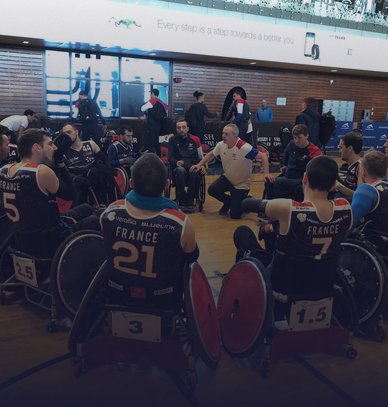 Joueurs de rugby fauteuil